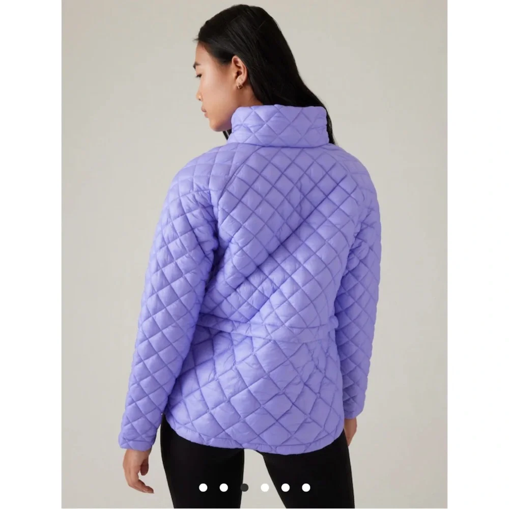 NWT Athleta Whisper Featherless Jacket - Picture 3 of 6